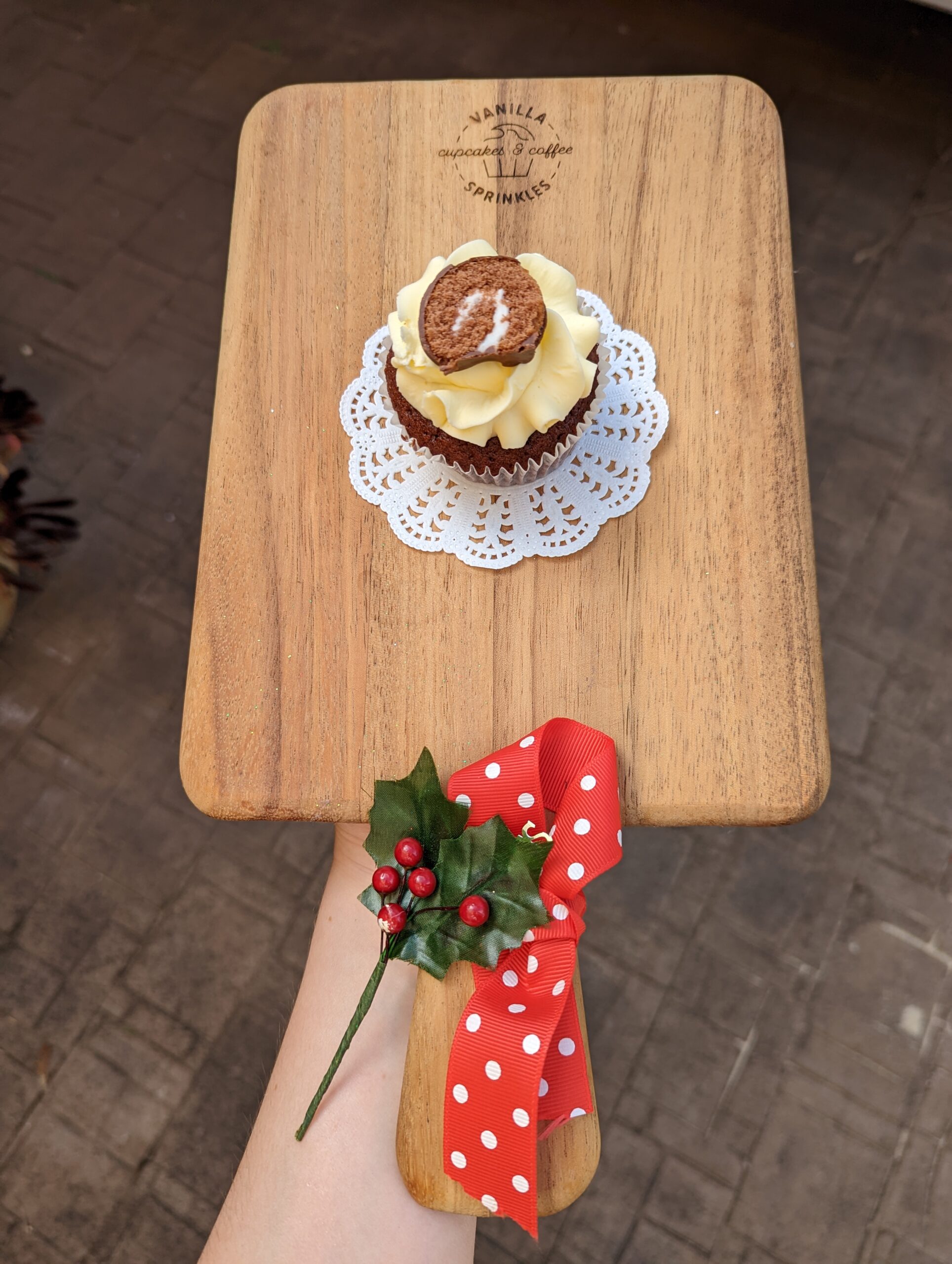 Choose Your Own Christmas Box 8 Pack - Image 7