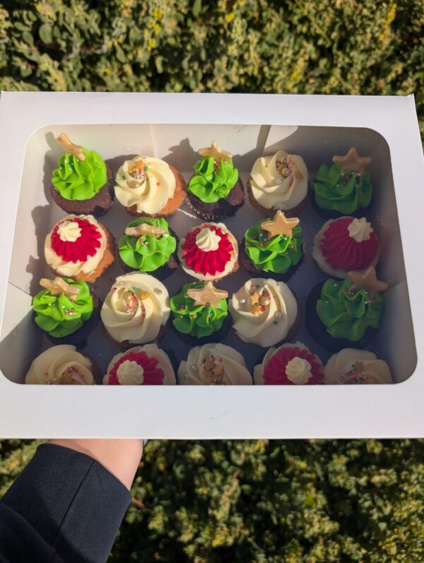 Christmas Mini Cupcakes ( 20 per box )